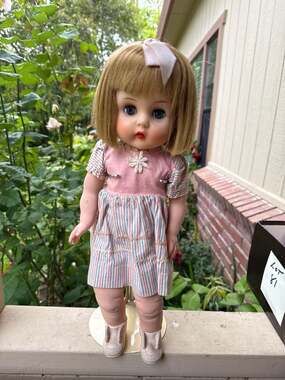 Vintage Toddler Horsman Doll Vinyl Sleepy eyes 8" Tall